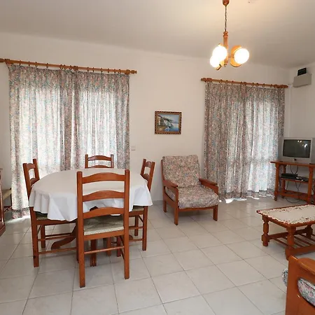 Estela البوفيرا